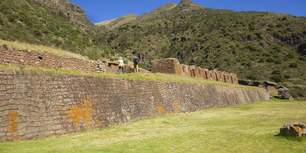 huchuy-qosqo treks